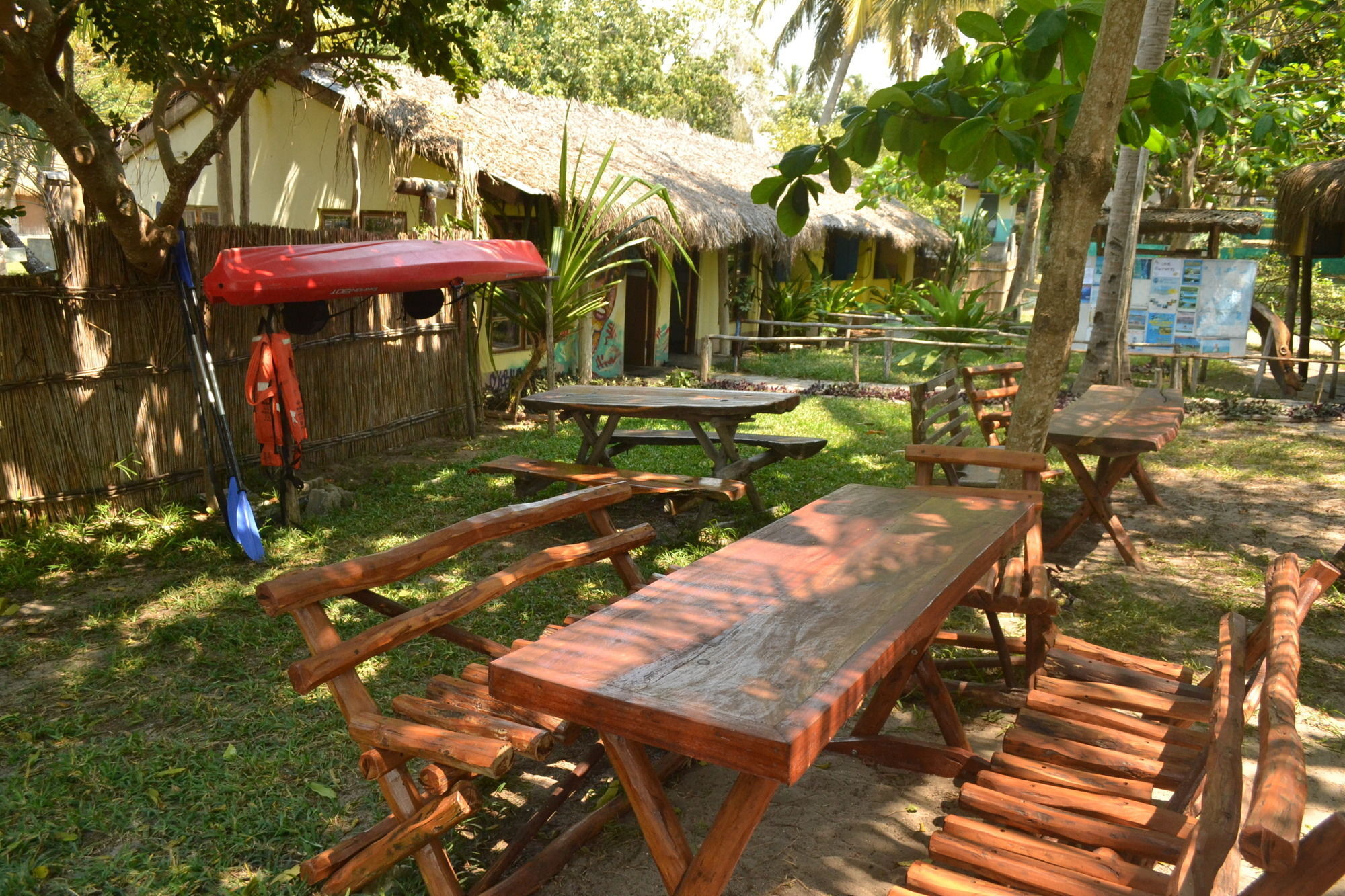 Baobab Beach Lodge And Backpackers วิลันคูลอส ภายนอก รูปภาพ